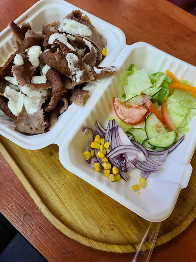 Photo of FLAVOURZ PERI PERI HIGH WYCOMBE - 6 Oxford St, Frogmoor, High Wycombe HP11 2DG